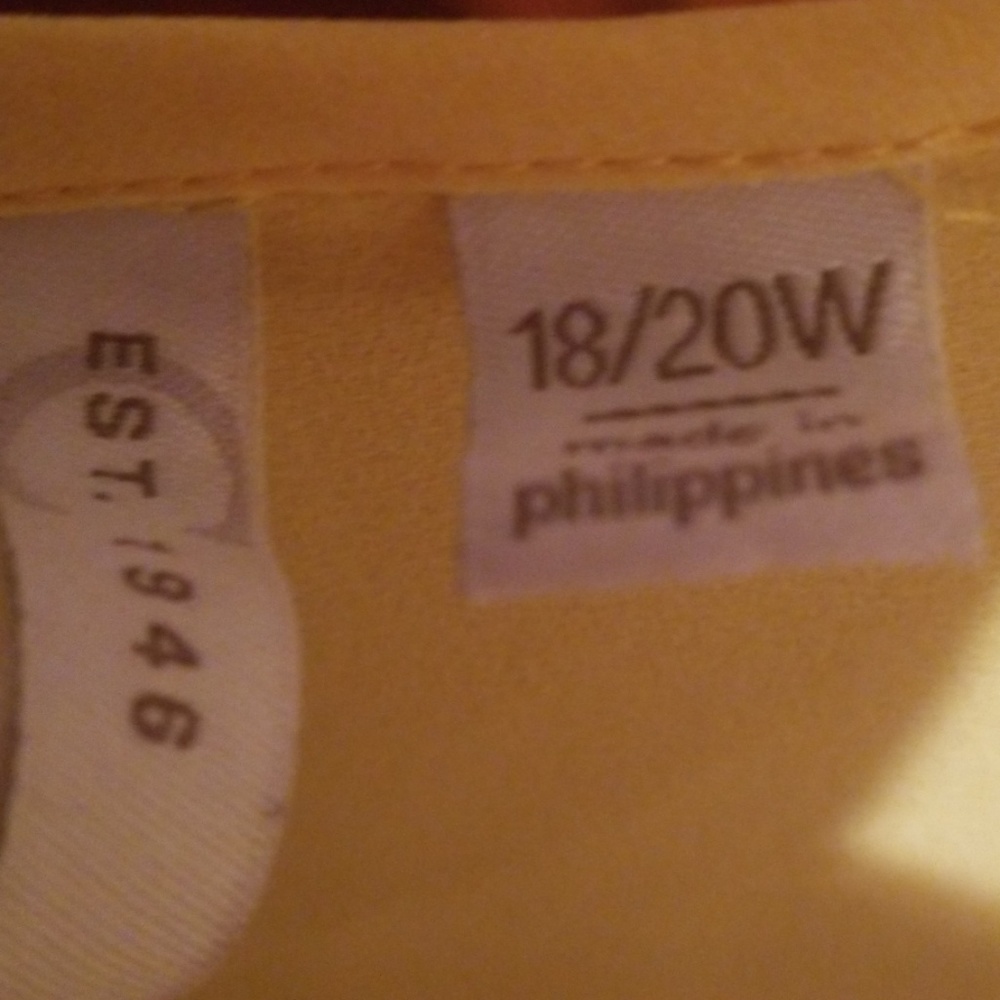 Top - Picture 3 of 3